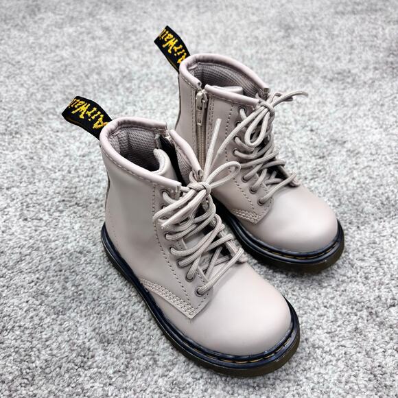 New! Dr. Marten Toddler Taupe Lace up boots 31285 size 7 - Picture 1 of 10
